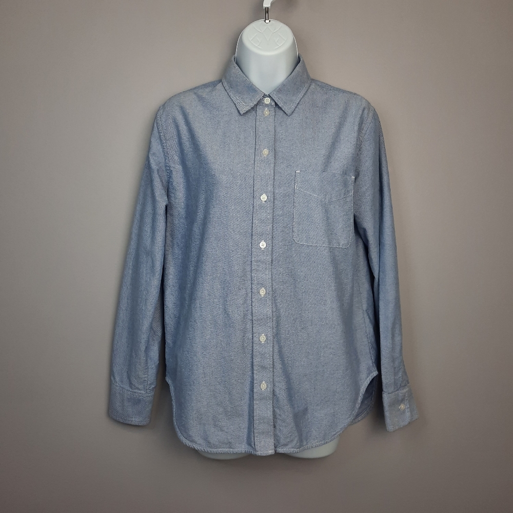 Everlane Long Sleeve Button Up Denim Shirt size 4